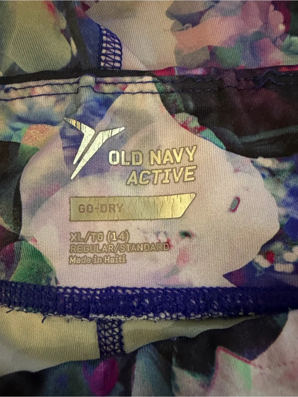 Old Navy Go Dry purple floral ankle length leggings,
